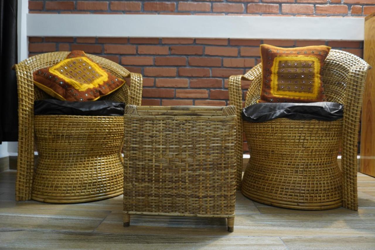 Dorsen Homestay Shillong Extérieur photo
